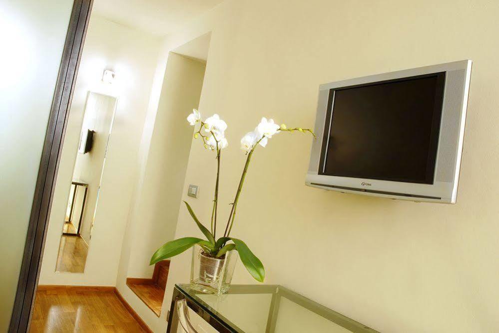 B&B Terres D'Aventure Suites Турин Экстерьер фото